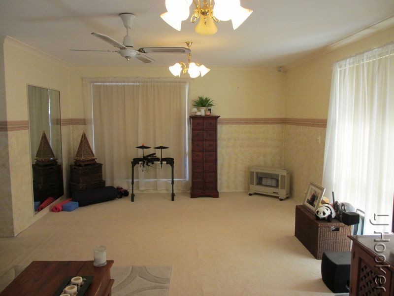 15 Dior Place, Greenfields WA 6210