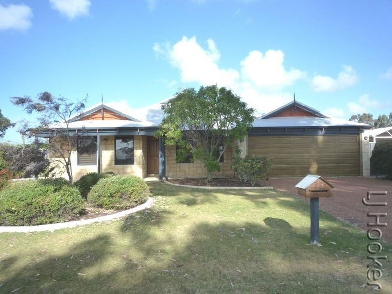 72 Pebble Beach Boulevard, Meadow Springs WA 6210