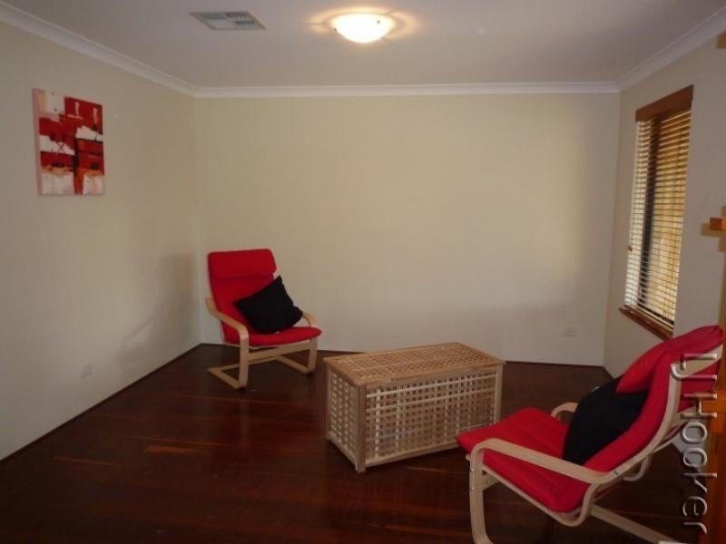 72 Pebble Beach Boulevard, Meadow Springs WA 6210