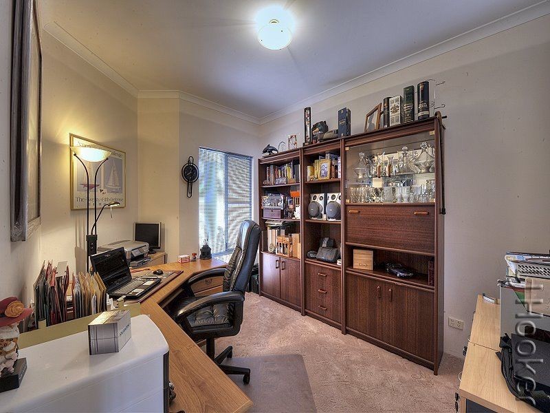 82 Banksia Terrace, South Yunderup WA 6208