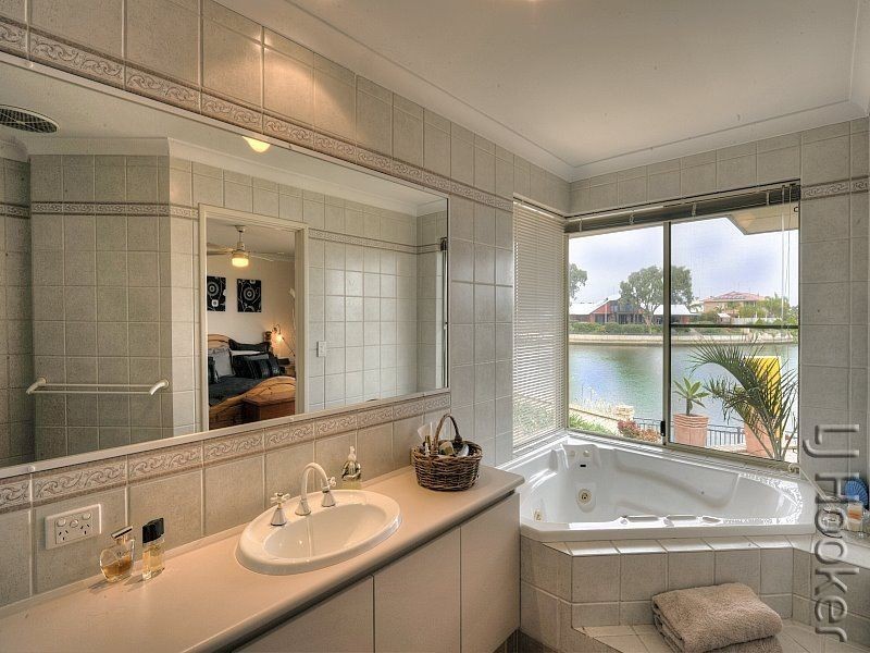 82 Banksia Terrace, South Yunderup WA 6208