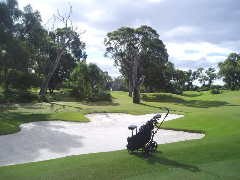 28 Leyburn Drive, Halls Head WA 6210