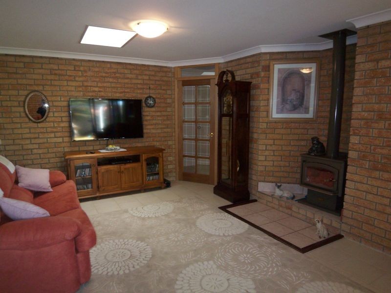 28 Leyburn Drive, Halls Head WA 6210