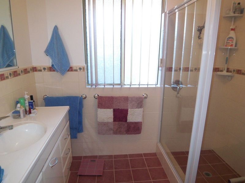 28 Leyburn Drive, Halls Head WA 6210