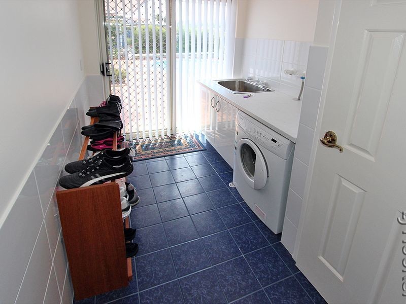 63 Caravel Way, Halls Head WA 6210