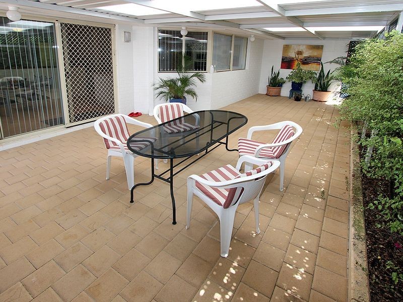 63 Caravel Way, Halls Head WA 6210