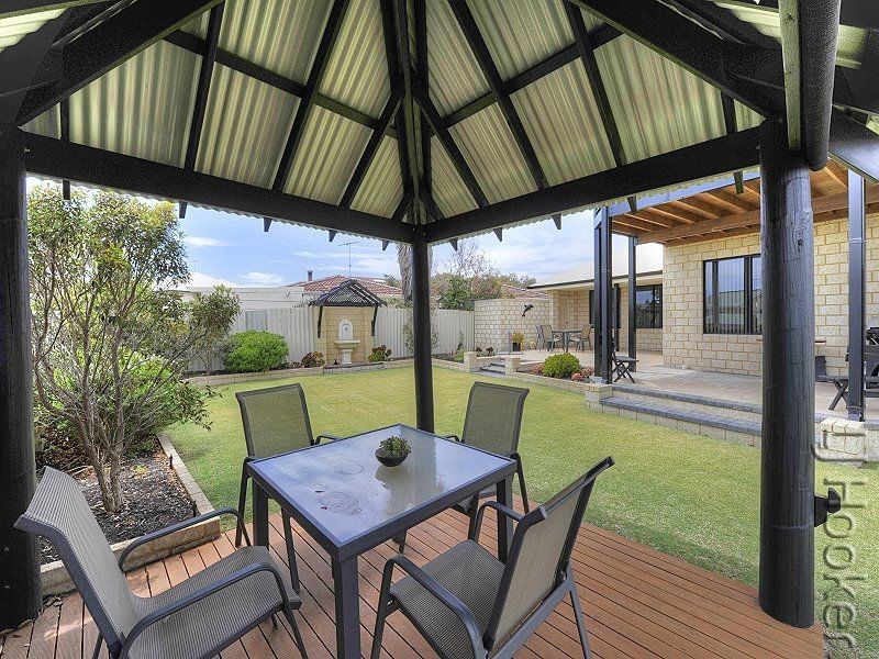 34 Mippi Road, Halls Head WA 6210