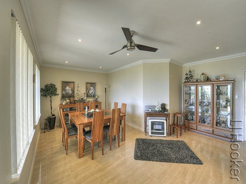 34 Mippi Road, Halls Head WA 6210