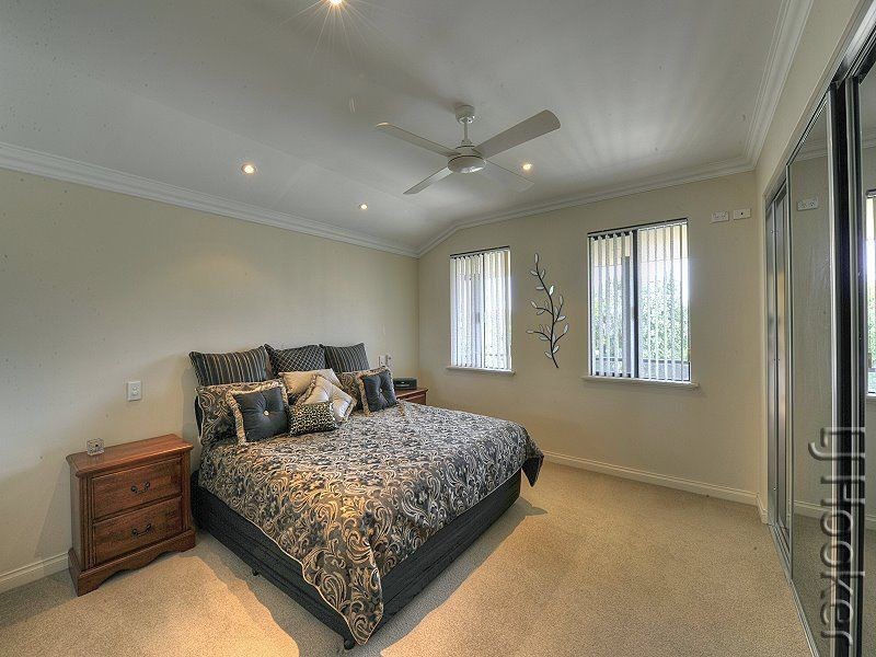 34 Mippi Road, Halls Head WA 6210