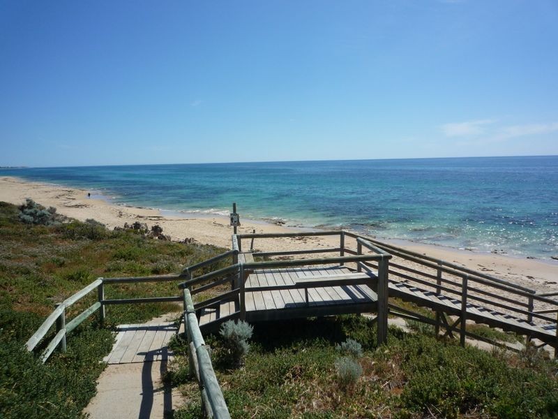 34 Mippi Road, Halls Head WA 6210