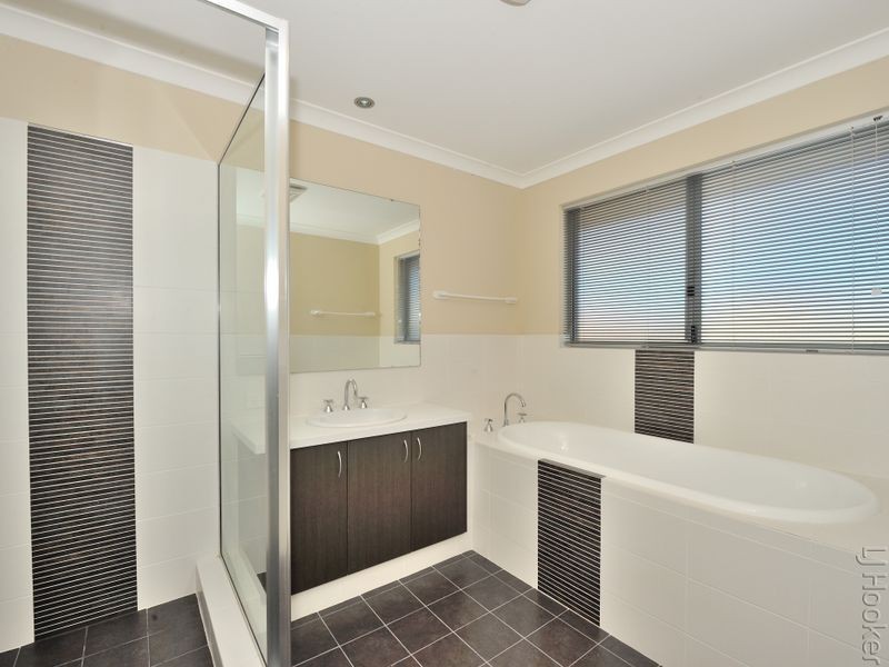 12 Pelsaert Lane, Wannanup WA 6210