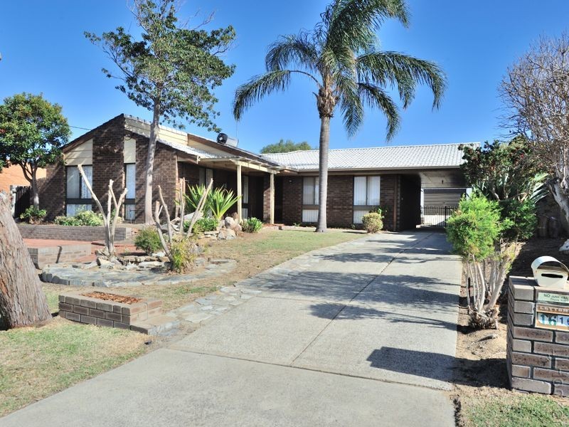 16 Muir Place, Halls Head WA 6210