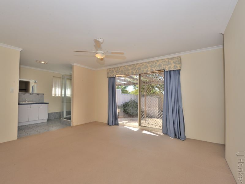 10 Staunton Rise, Halls Head WA 6210