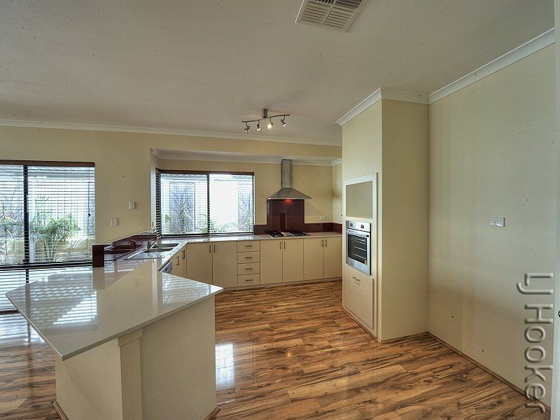 26 Yallingup Loop, Dawesville WA 6211