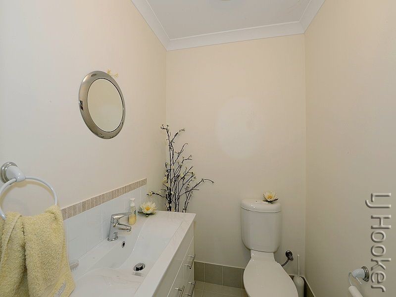 36 Brackenridge Ramble, Meadow Springs WA 6210