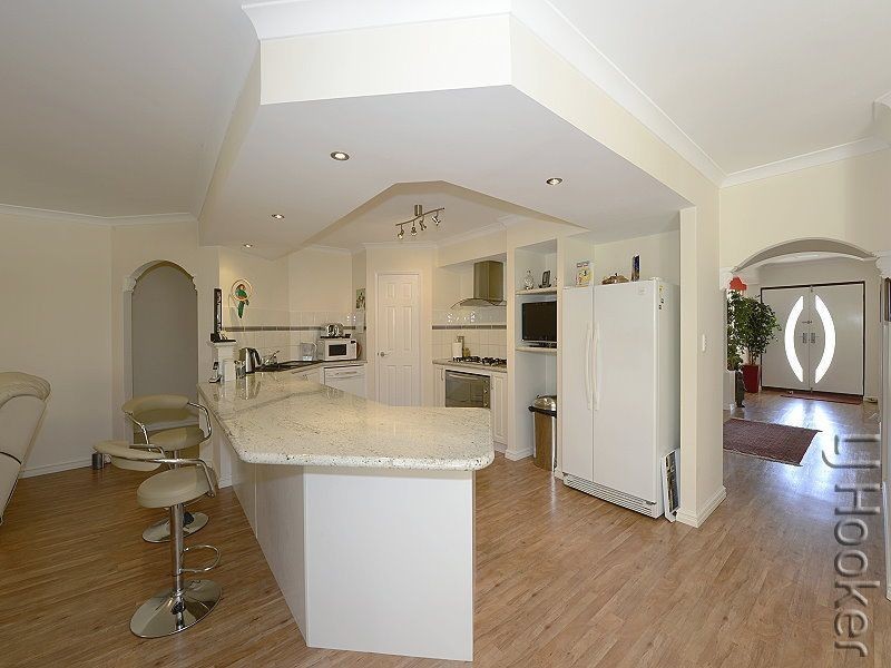 36 Brackenridge Ramble, Meadow Springs WA 6210