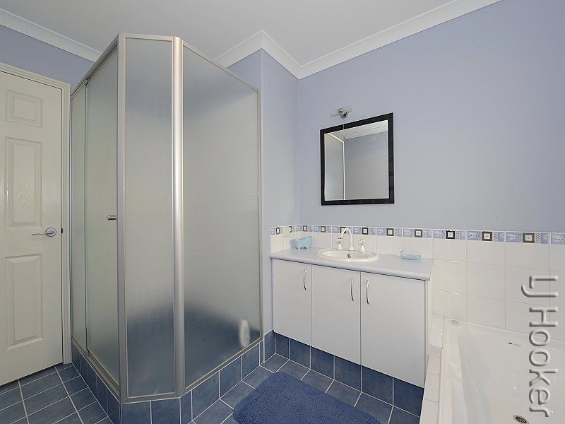 36 Brackenridge Ramble, Meadow Springs WA 6210