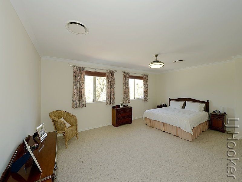 36 Brackenridge Ramble, Meadow Springs WA 6210