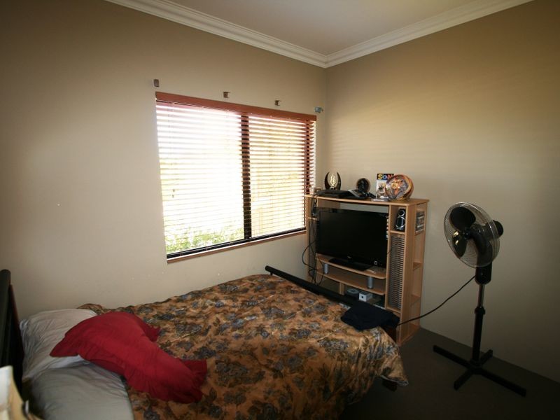 2/2A Ward Street, Mandurah WA 6210