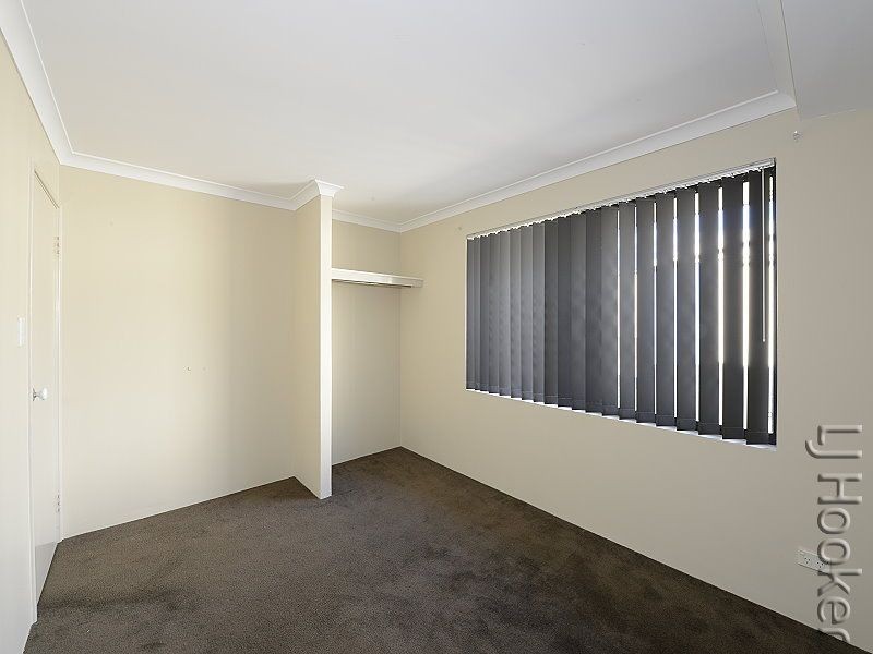 22 Loretta Parkway, Lakelands WA 6180