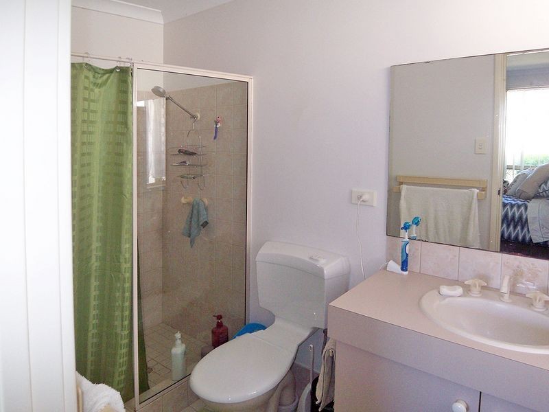 17 Kingfisher Drive, Halls Head WA 6210