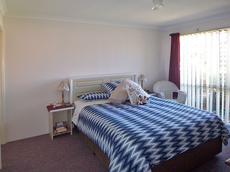 17 Kingfisher Drive, Halls Head WA 6210