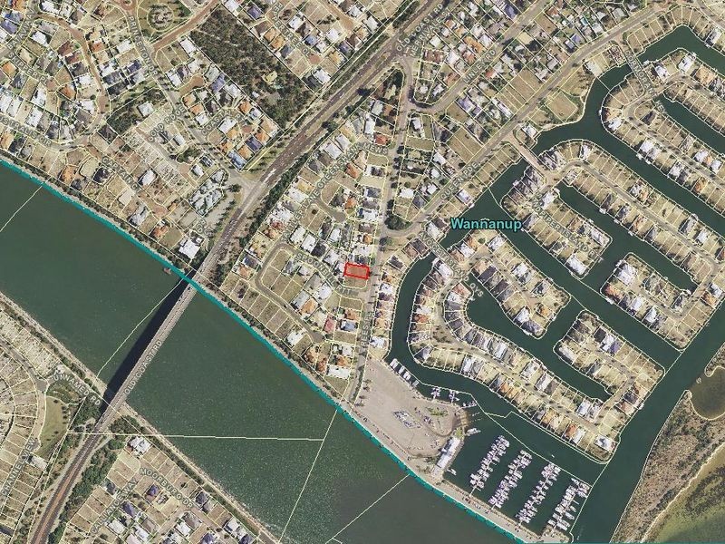 32 Rees Place, Wannanup WA 6210