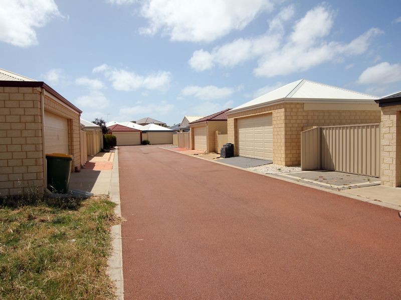 30 Virginia Turn, Madora Bay WA 6210