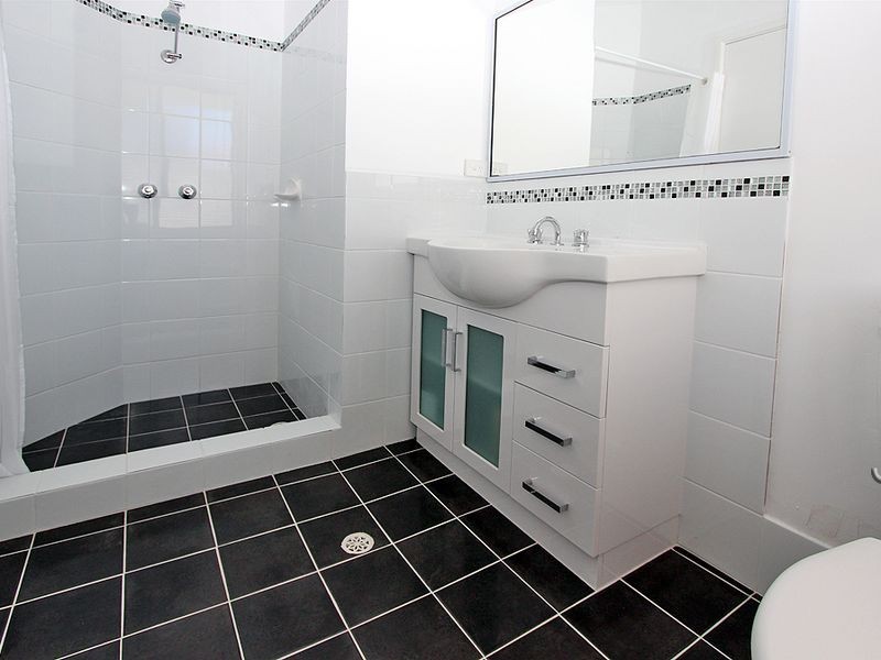 17 Yorrell Place, Halls Head WA 6210