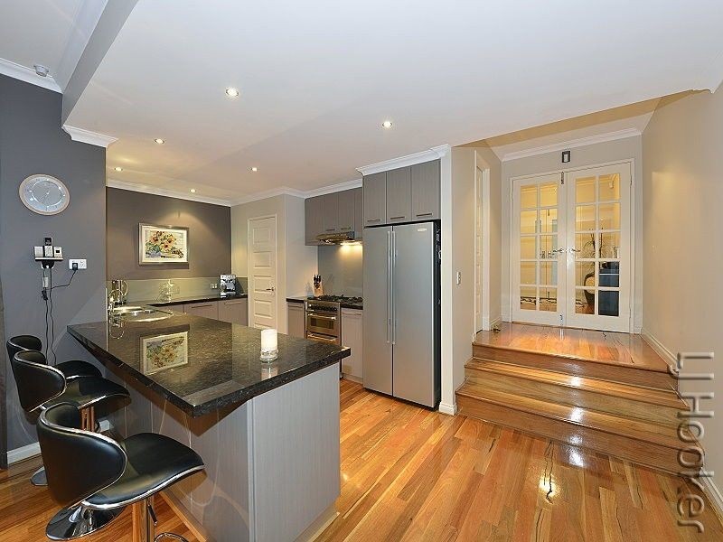 139 Darwin Terrace, Dudley Park WA 6210