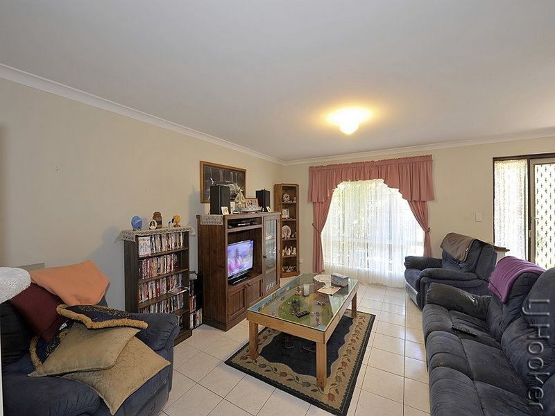 1 Banyon Close, Halls Head WA 6210