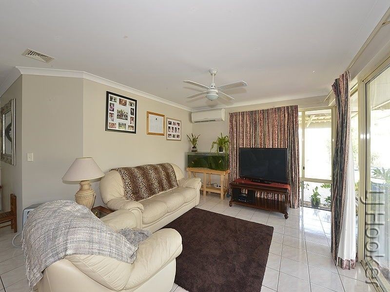 6 Pine Court, Meadow Springs WA 6210