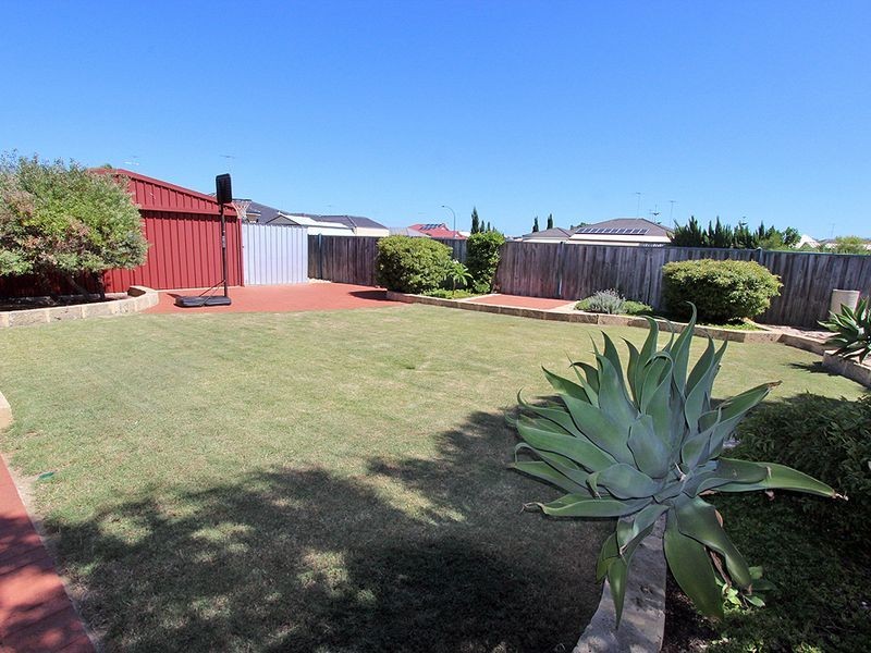 3 Castaway Cove, Halls Head WA 6210