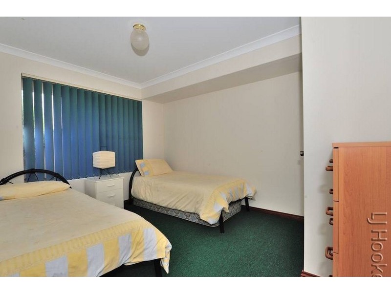 84 Ronsard Drive, San Remo WA 6210