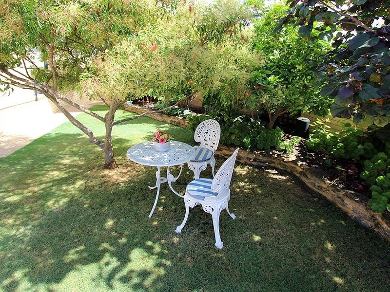 48 Cambria Island Retreat, Halls Head WA 6210