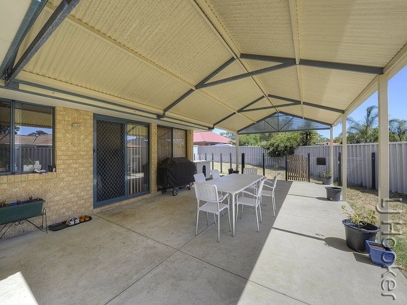 23 Cane Road, Greenfields WA 6210