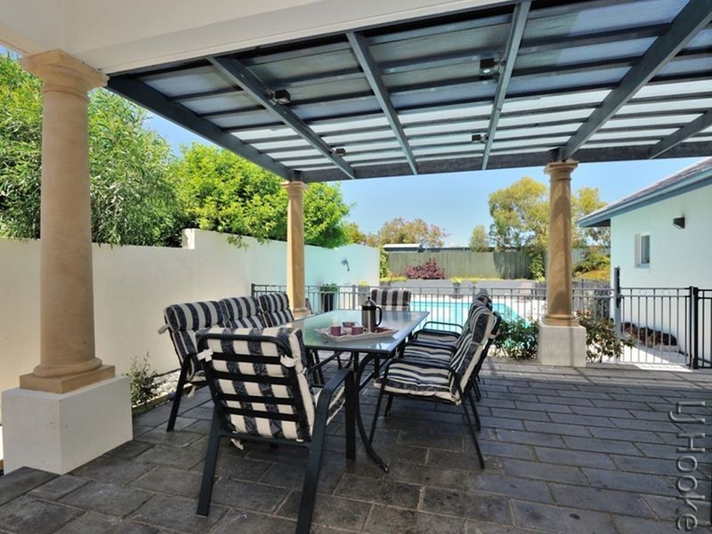 13 Halls Head Parade, Halls Head WA 6210