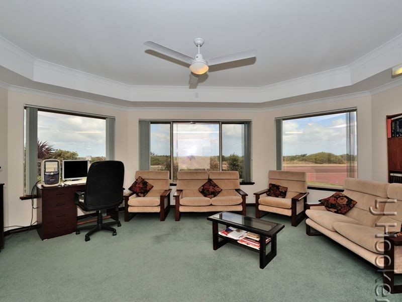 154 Foreshore Drive, Singleton WA 6175