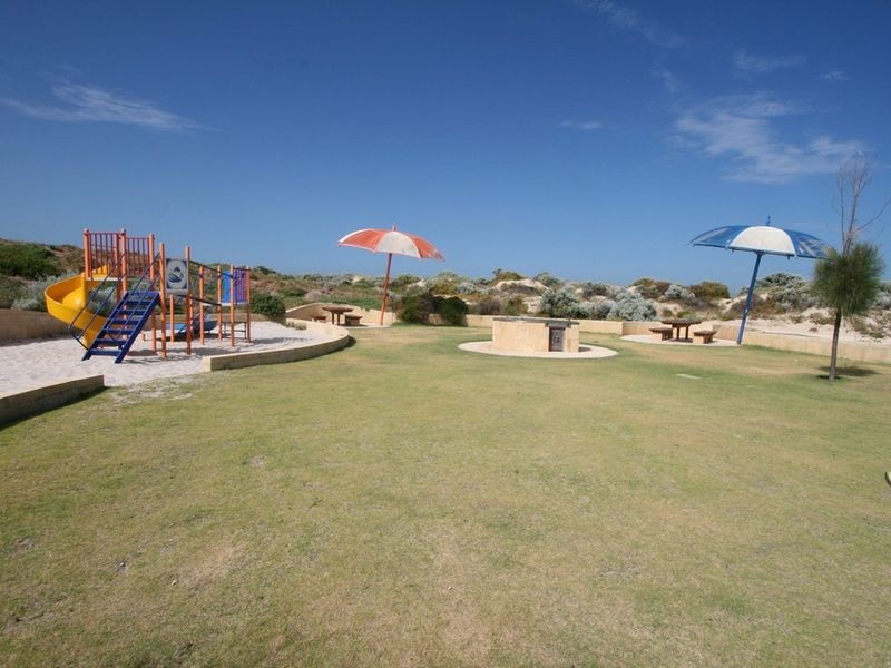 25 Wittenoom Turn, Dawesville WA 6211