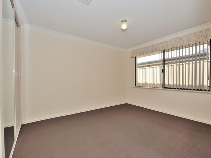 58 Lord Hobart Drive, Madora Bay WA 6210