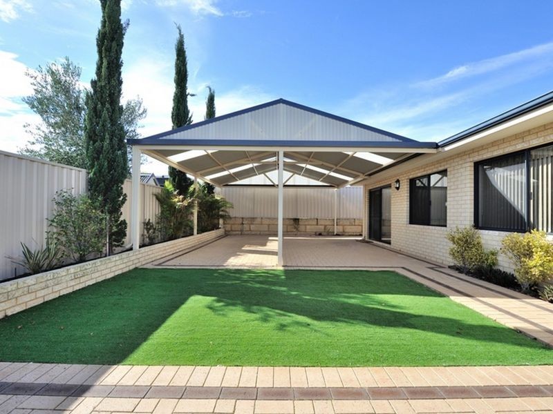 58 Lord Hobart Drive, Madora Bay WA 6210