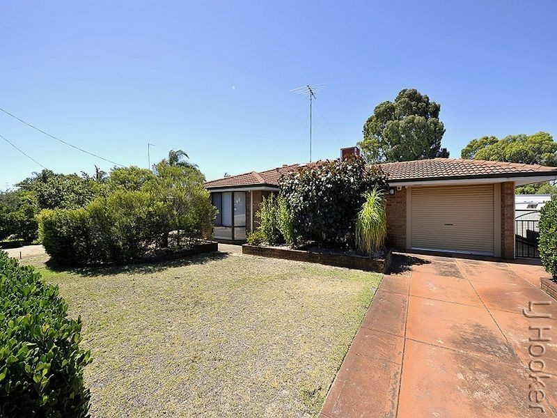 10 Tuart Road, Greenfields WA 6210