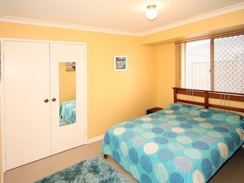 6 Lacebark Court, Halls Head WA 6210