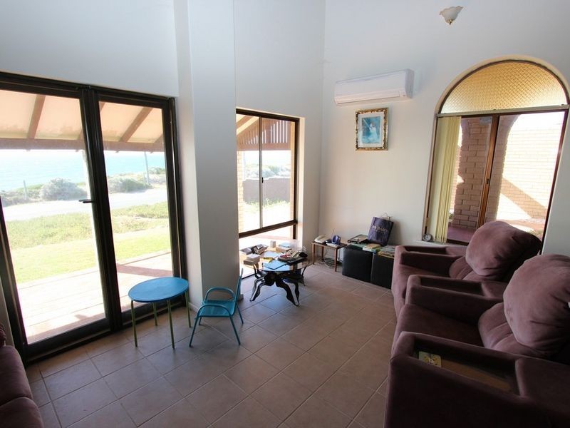 58 Halls Head Parade, Halls Head WA 6210