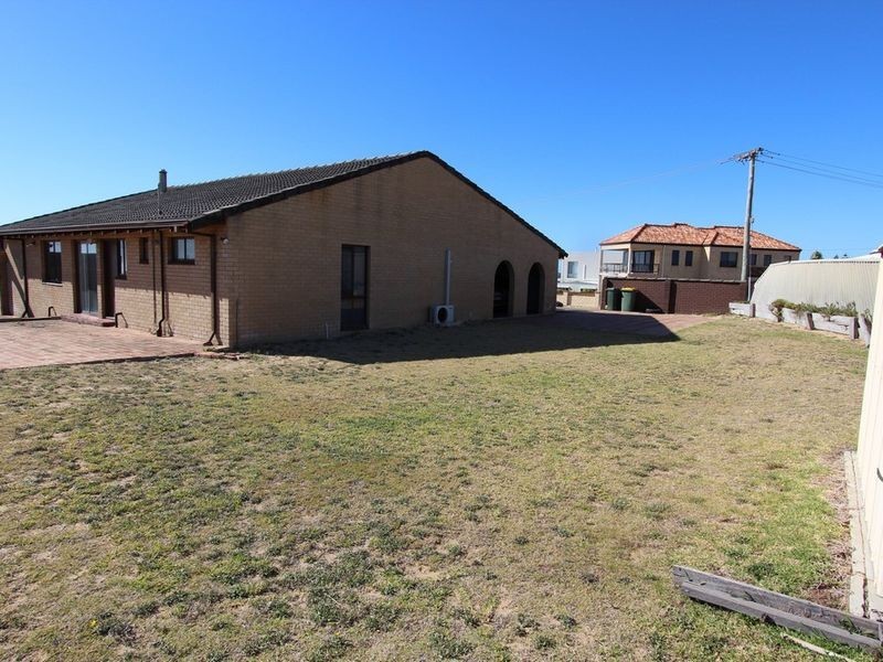 58 Halls Head Parade, Halls Head WA 6210