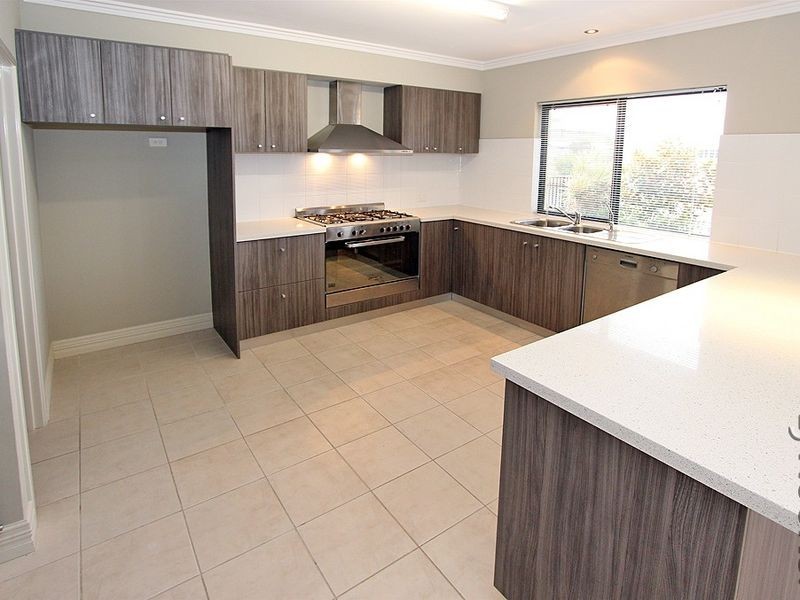 10 Cormorant Key, Wannanup WA 6210