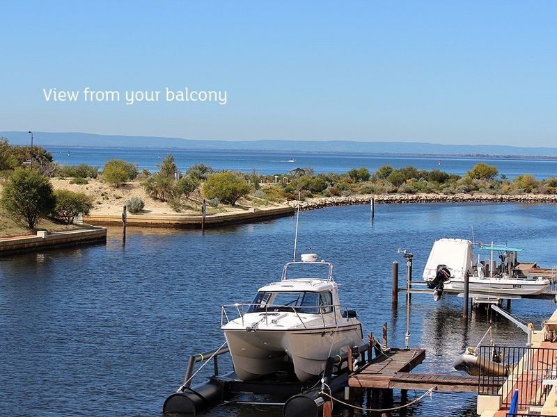 10 Cormorant Key, Wannanup WA 6210