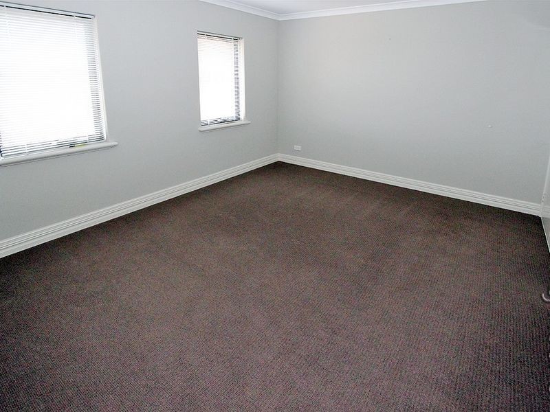 10 Cormorant Key, Wannanup WA 6210