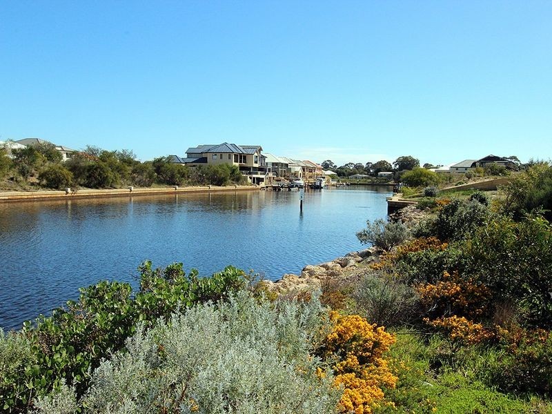 10 Cormorant Key, Wannanup WA 6210