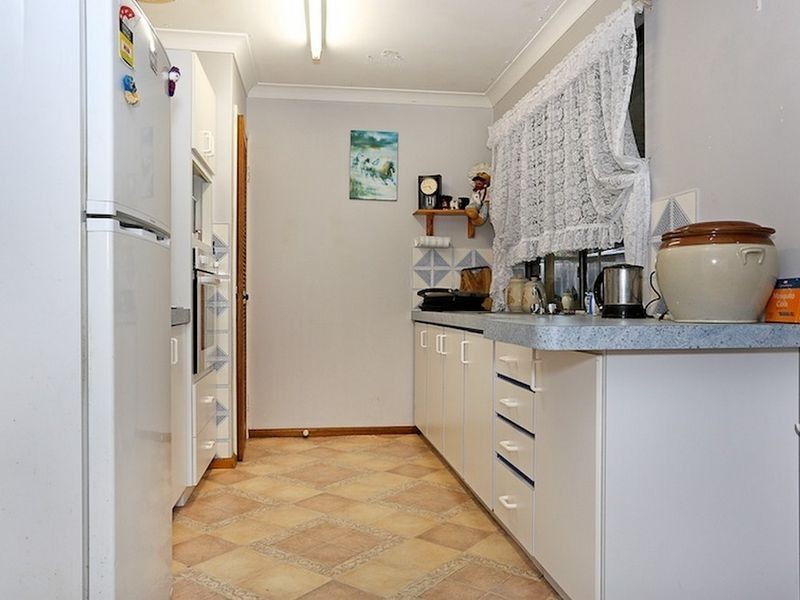 30B Mclarty Road, Halls Head WA 6210